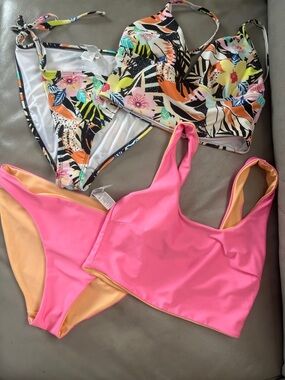 Old Navy Women's Bikini Set - Tropical Multi & Bright Pink